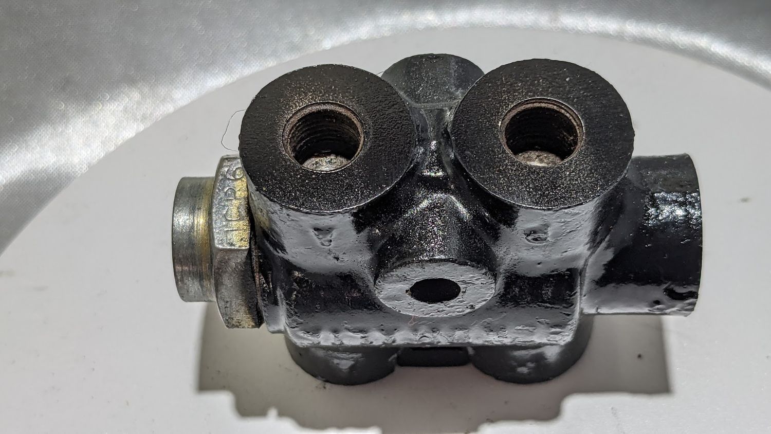 FERRARI 308 328 GTB S PART BRAKE FAULT WARNING LIGHT VALVE 127757