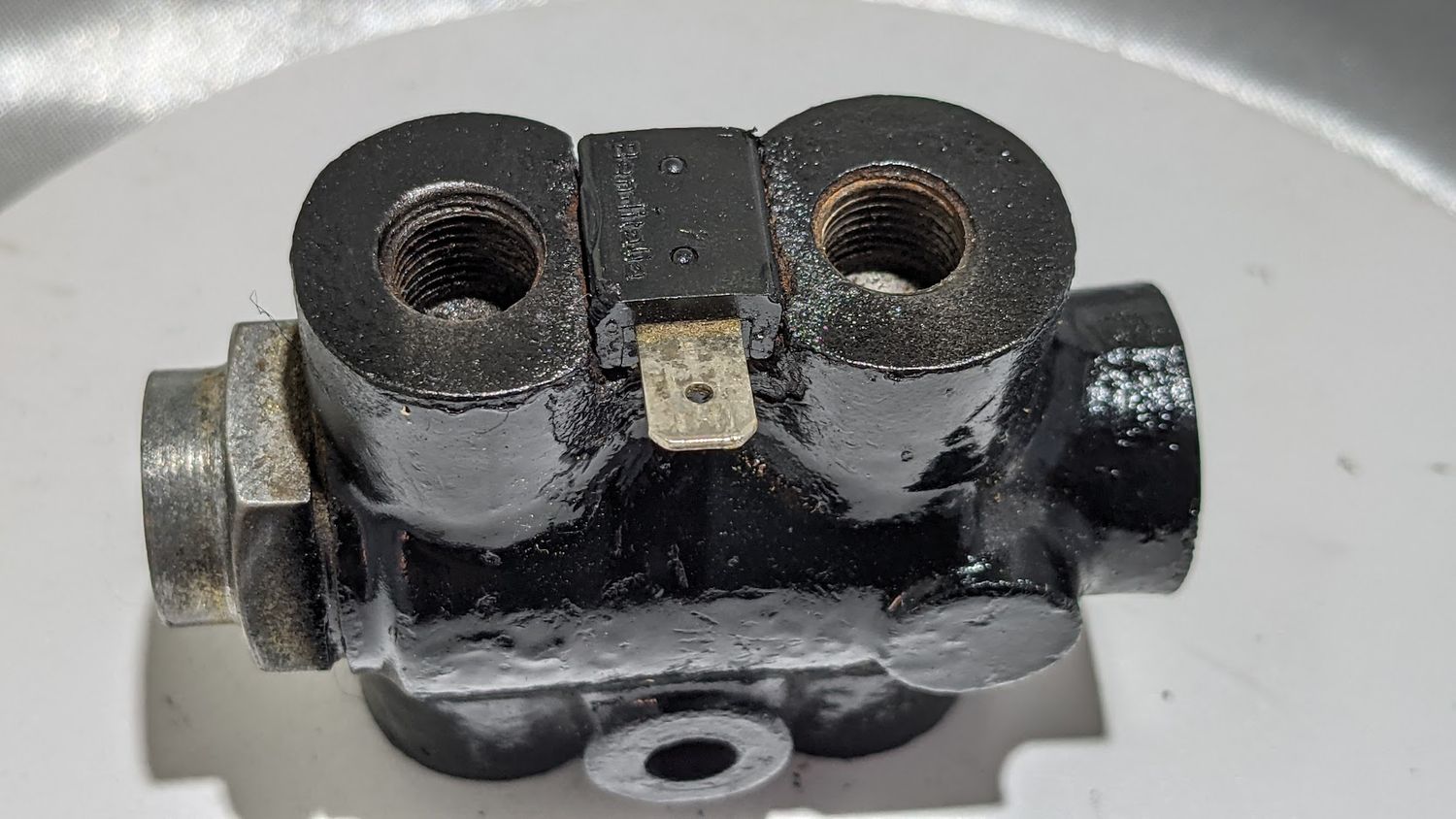 FERRARI 308 328 GTB S PART BRAKE FAULT WARNING LIGHT VALVE 127757