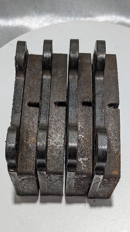 FERRARI 308 GTSi USA PARTS FRONT BRAKE PADS PRE OWNED FERODO