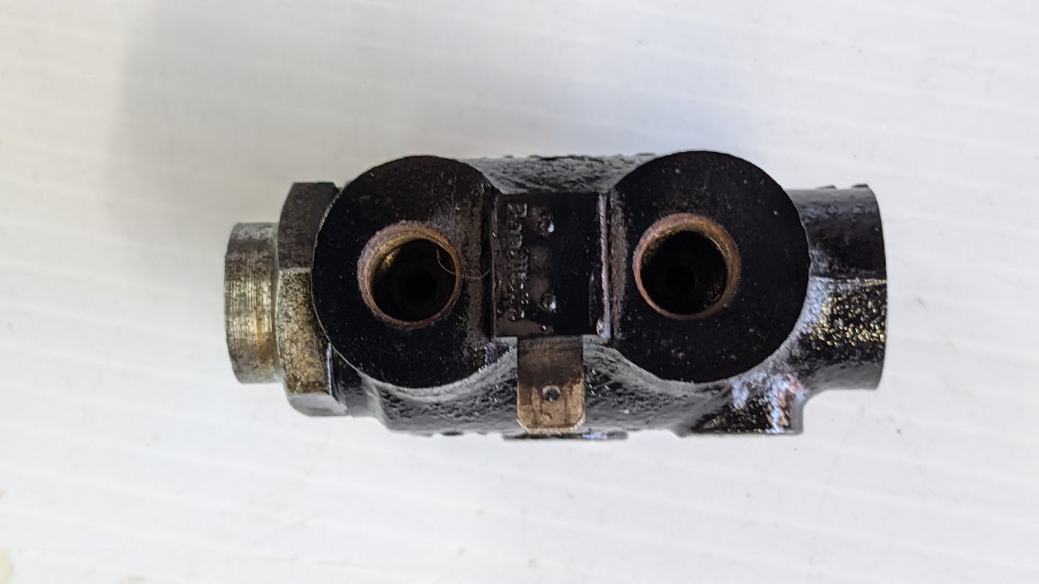 FERRARI 308 328 GTB S PART BRAKE FAULT WARNING LIGHT VALVE 127757