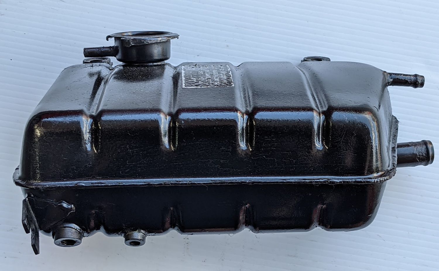 FERRARI 308 PARTS GTS EXPANSION TANK PRE OWNED 116589