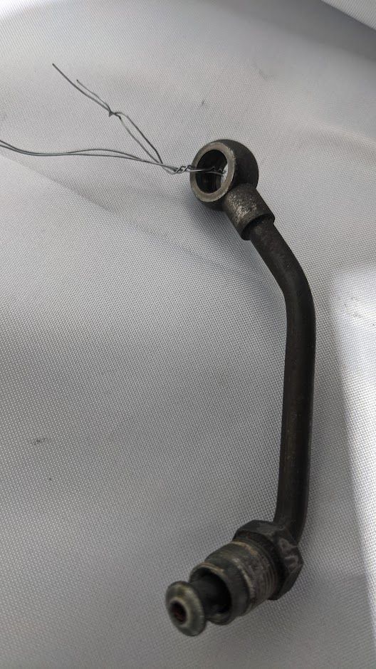 FERRARI 360 bleeding pipe to T/O bearing BLOCK 242074