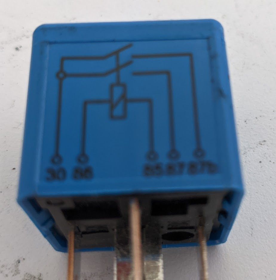 ROLLS SILVER SPUR SPIRIT STARTER RELAY FROM VIN 1001 TO 06750 ONLY UD24561