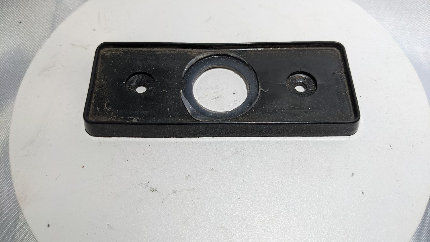 FERRARI 308 GTSi PART FRONT OR REAR SIDE LIGHT GASKET ON FENDER