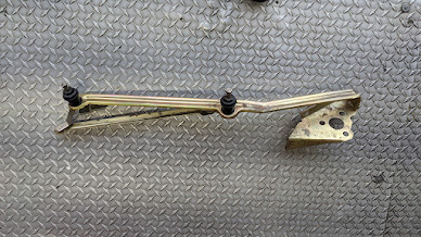 FERRARI 308 PARTS WINDSCREEN WIPER LINKAGE TRANSMISSION 60044500 img
