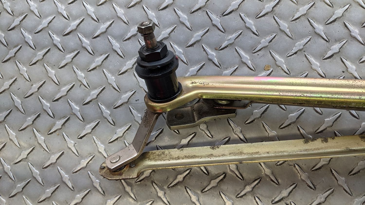 FERRARI 308 PARTS WINDSCREEN WIPER LINKAGE TRANSMISSION 60044500