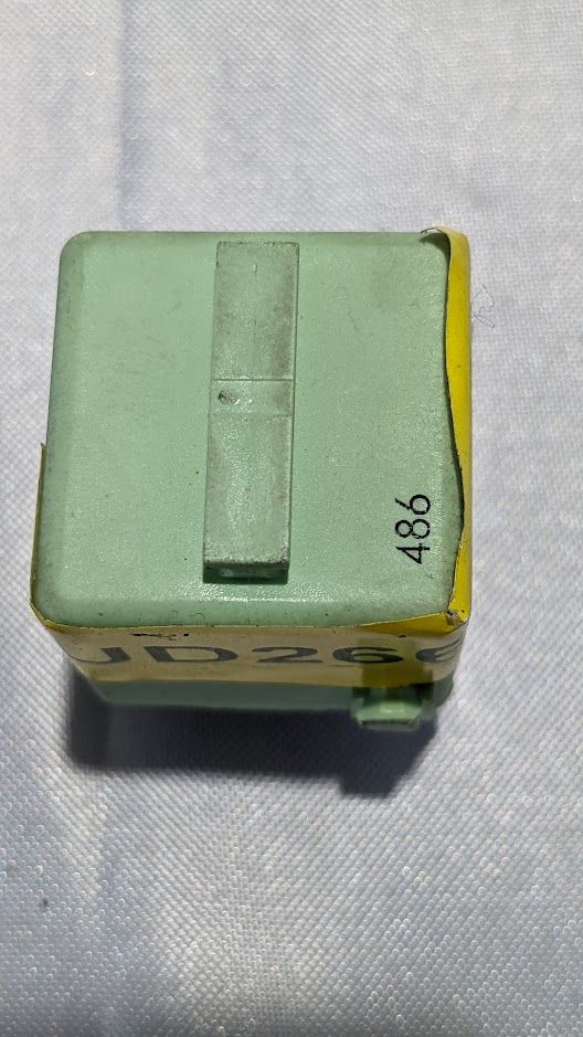 BENTLEY MULSANNE S ROLLS ROYCE SILVER SPUR abs relay UD26633