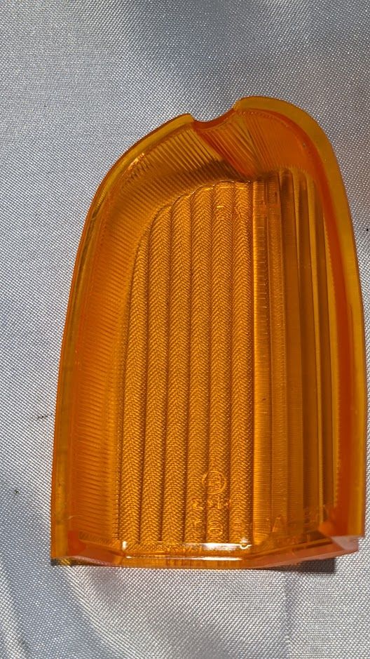 65 - 80 ROLLS ROYCE SILVER SHADOW left right FRONT TURN SIGNAL LENS  CD3119