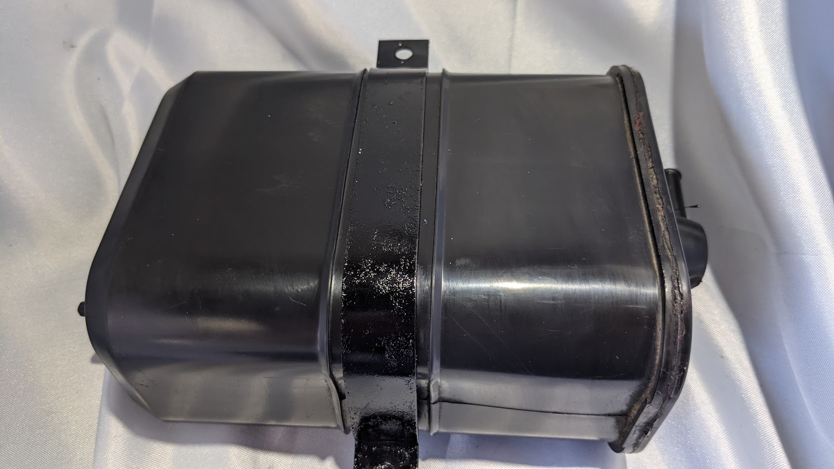 Ferrari 308 FUEL VAPOR EVAP CANISTER CHARCOAL FILTER img