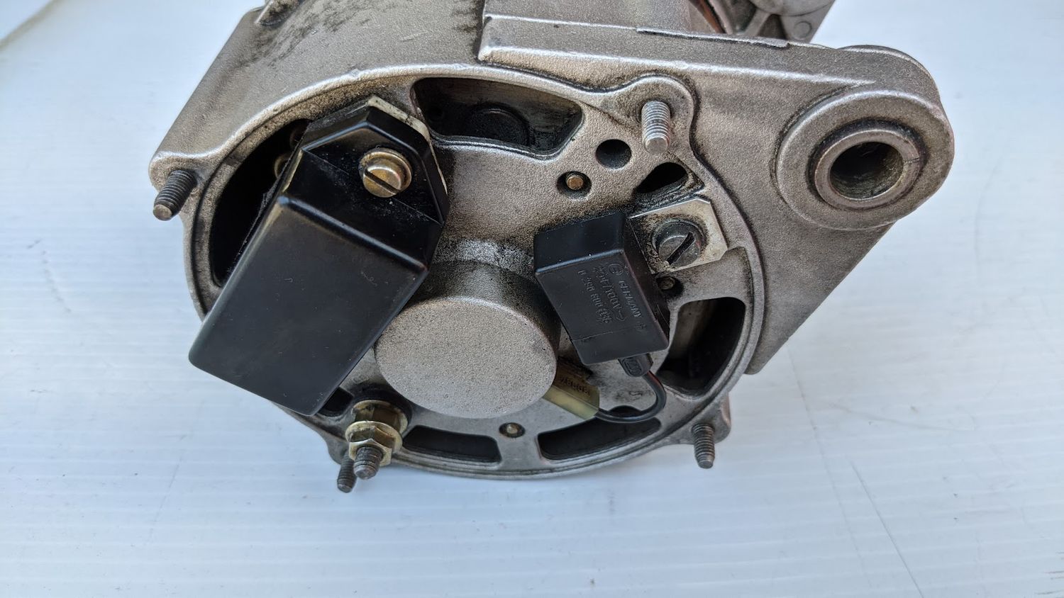 FERRARI 308 PARTS ALTERNATOR , PRE OWNED TESTED 0120489823 110073 65AMP