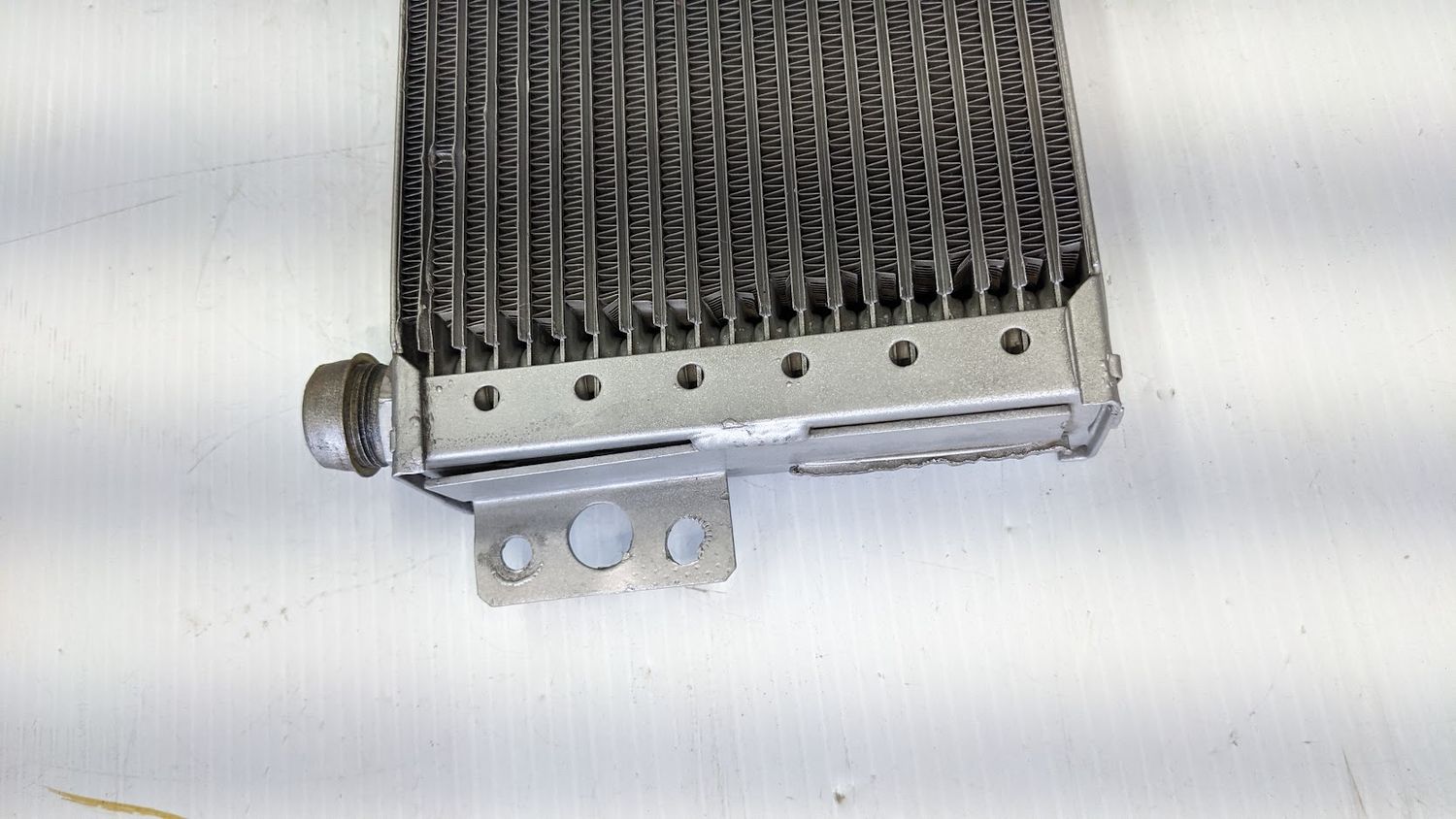 Ferrari 308 engine motor ENGINE OIL COOLER RADIATOR 145712