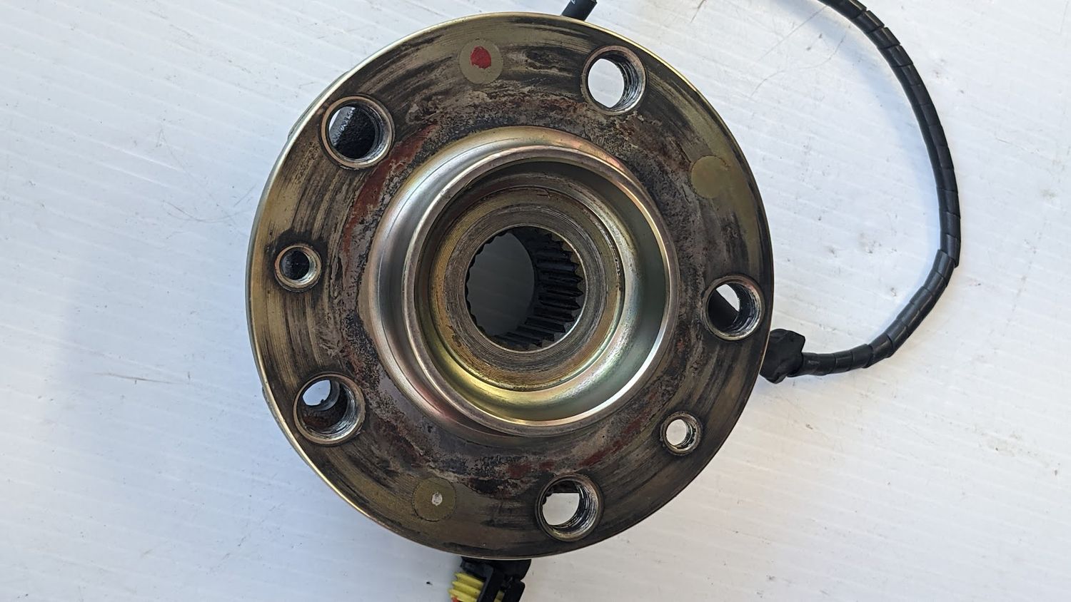 FERRARI 360 SPIDER PART ONE REAR OR FRONT BWHEEL HUB BEARING WITH ABS SENSOR 179070