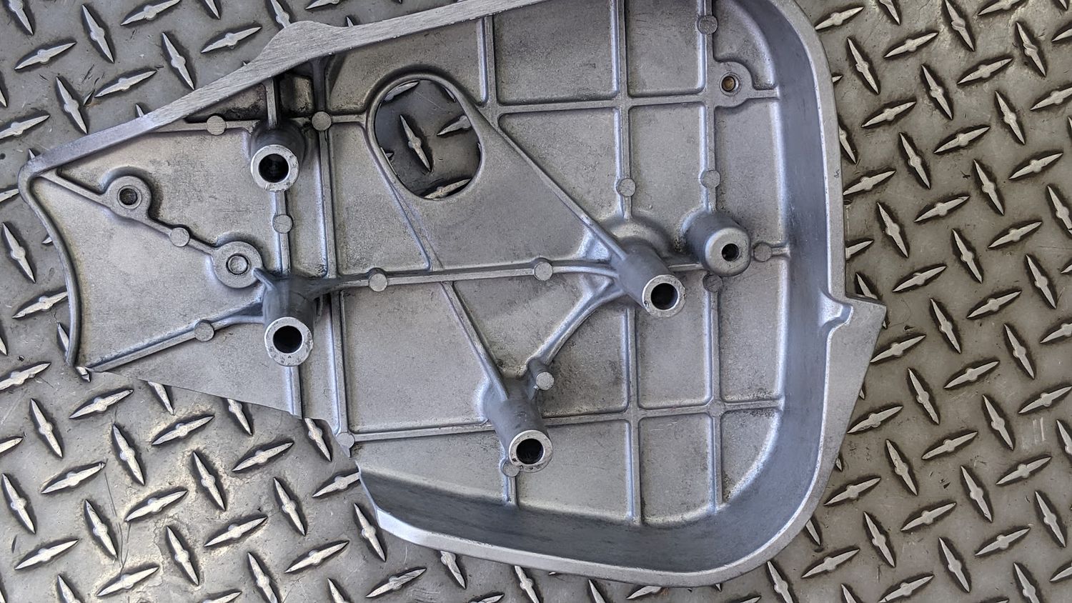 FERRARI 308 GTSi 328 mondial TIMING COVER SINIESTRO