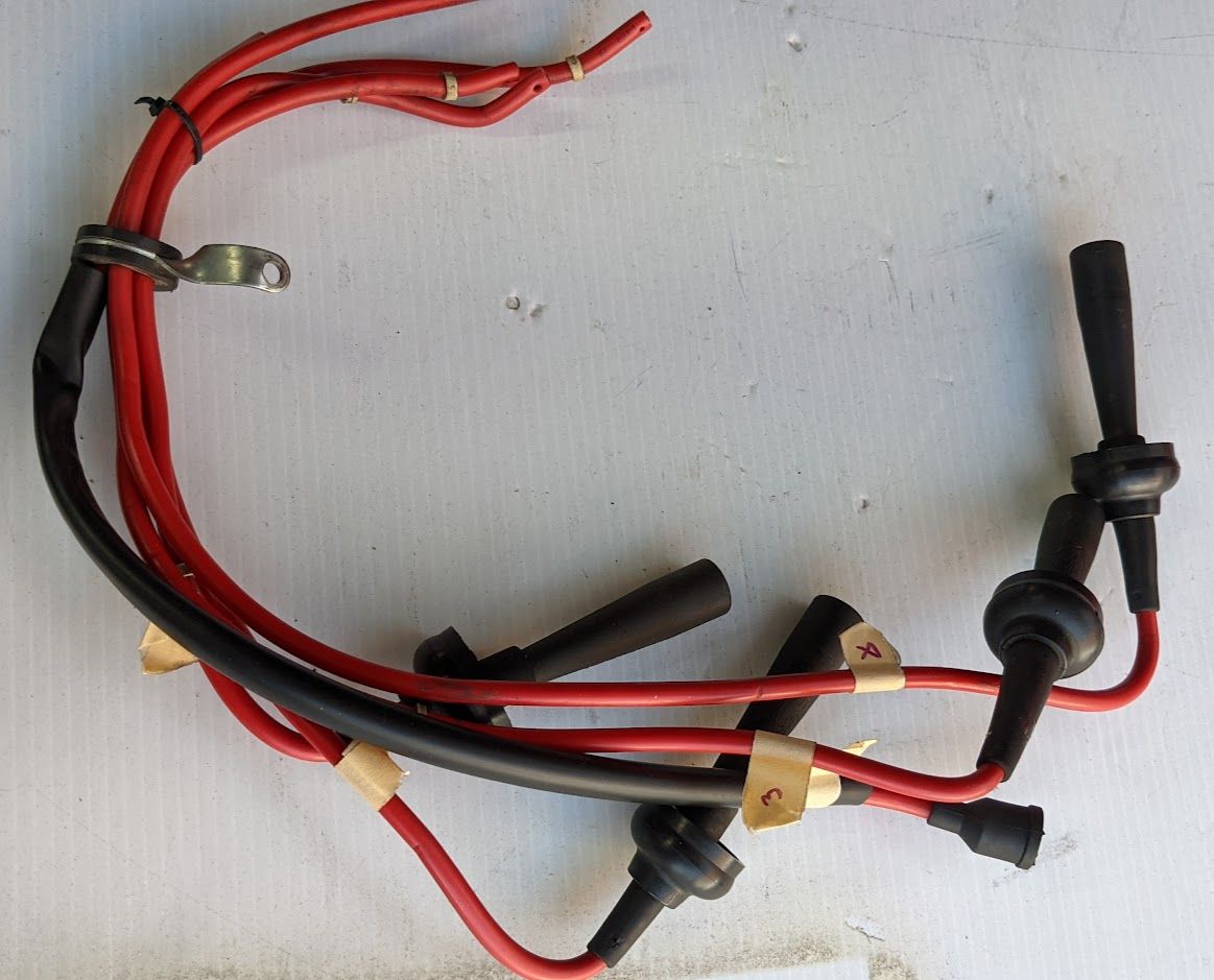 Ferrari 308,328, Mondial. IGNITION WIRES LH  BANK 114474