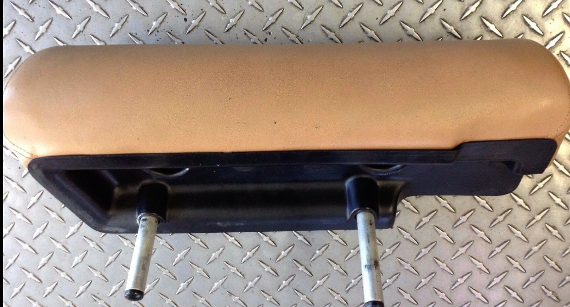 ROLLS ROYCE SILVER SPUR LEFT REAR HEAD REST BEIGE excellent condition