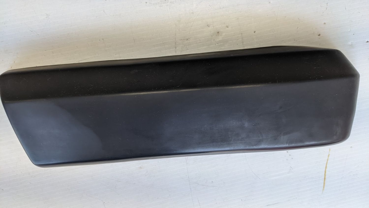 65 - 80 ROLLS ROYCE SILVER SHADOW LEFT REAR BUMPER EXTENSION GUARD UR18375