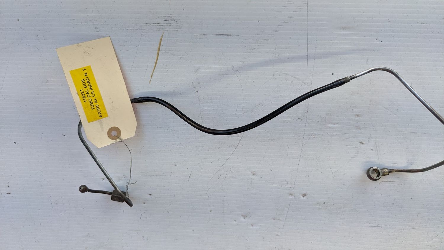 Ferrari 308 FUEL LINE HOSE FROM TOP DISTRIBUTOR TO INJECTOR #2 115321 REAR BANK