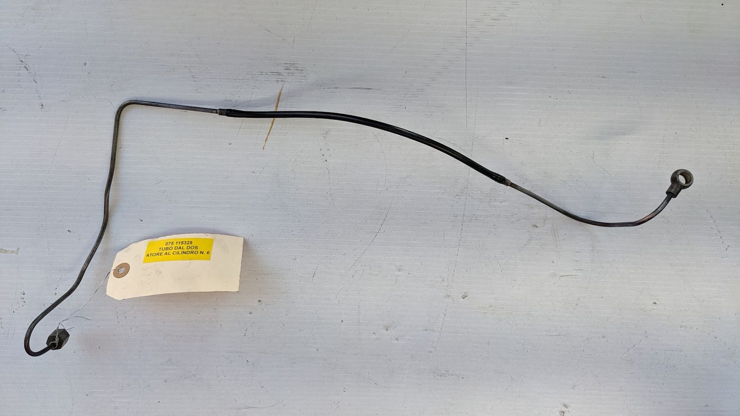 Ferrari 308 FUEL LINE HOSE FROM TOP DISTRIBUTOR TO INJECTOR #6 115325 REAR BANK