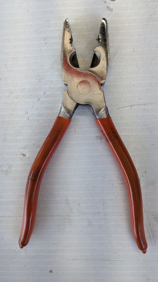 FERRARI 308 GTSi pliers for toll kit