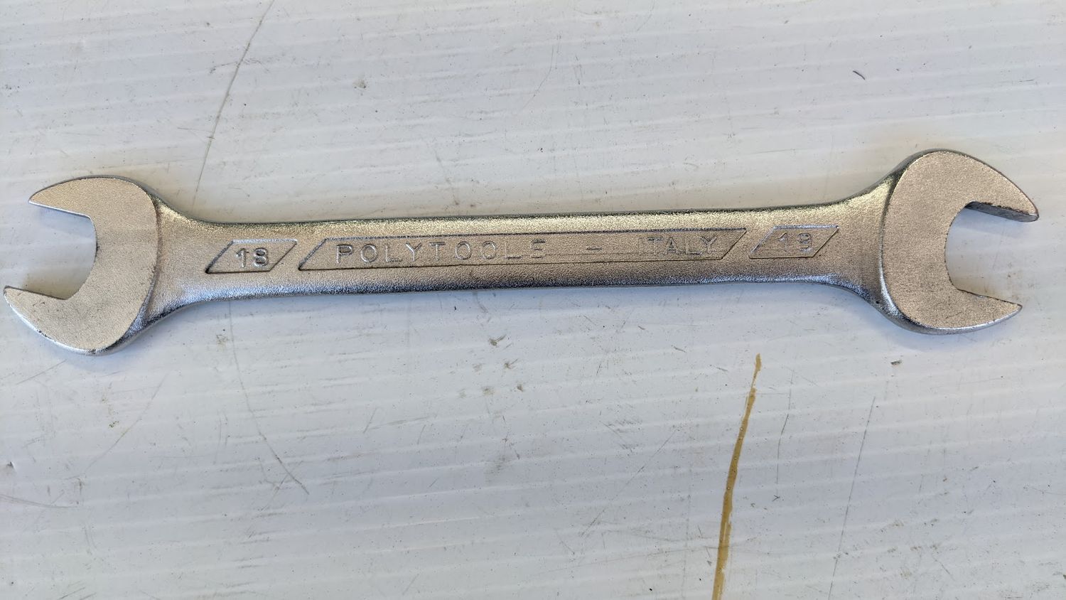 FERRARI 308 GTSi  ONE , 18 MM - 19 MM WRENCH POLYTOOLS ITALY ORIGINAL