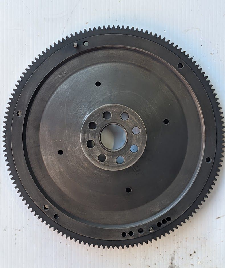 FERRARI 308 PARTS engine flywheel WITH RING GEAR PRE OWNED 115154