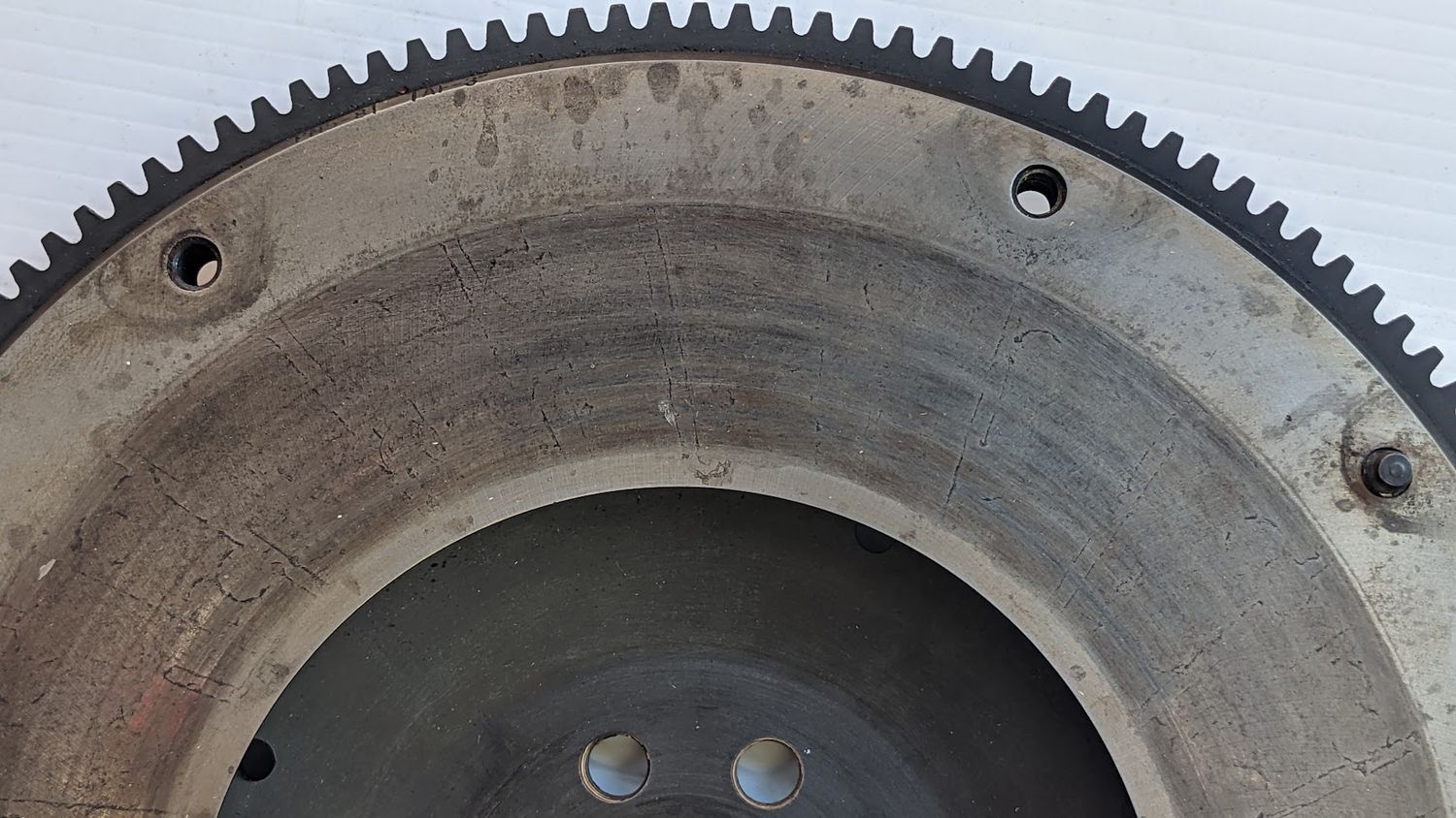 FERRARI 308 PARTS engine flywheel WITH RING GEAR PRE OWNED 115154