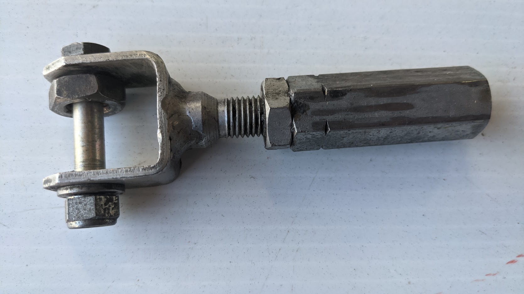 1981 FERRARI 308 GTSi shifting fork between rod and transmission 106820 img