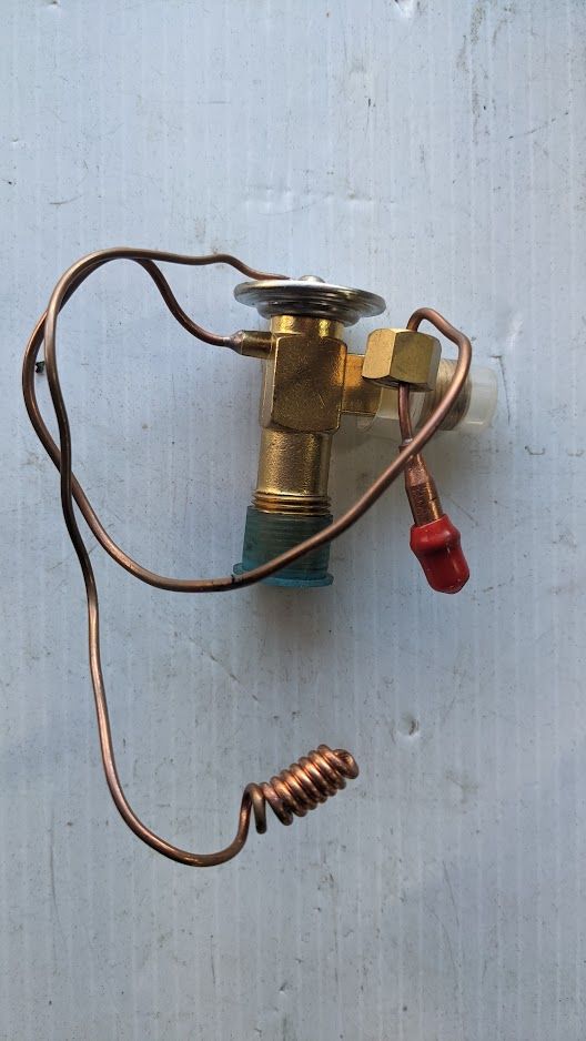 PORSCHE  911 PART AIR CONDITIONING EXPANSION VALVE  911 573 925 00