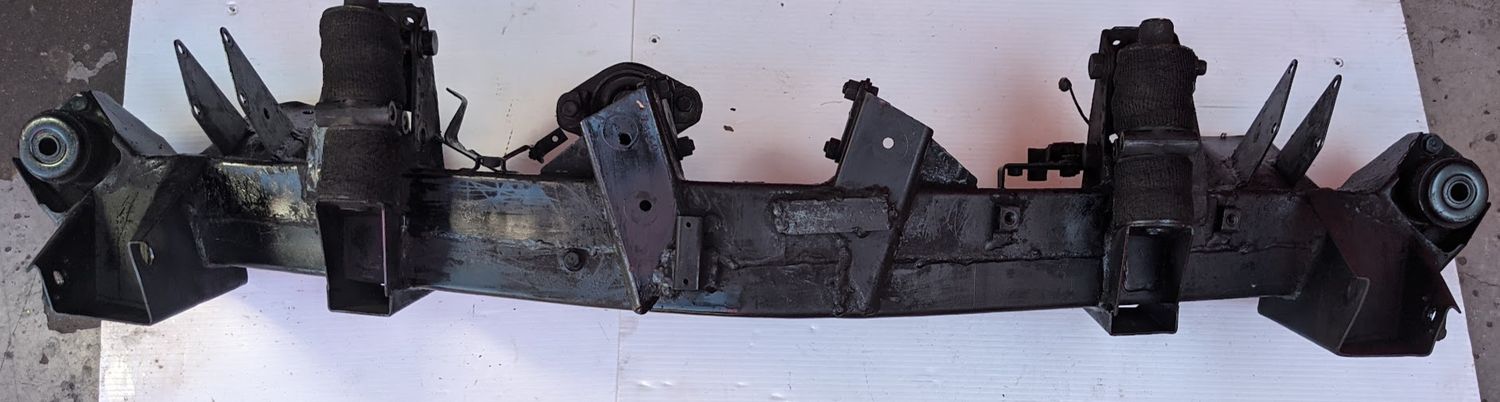 Rolls Royce Silver Shadow Corniche Camargue rear subframe crossmember UR20495