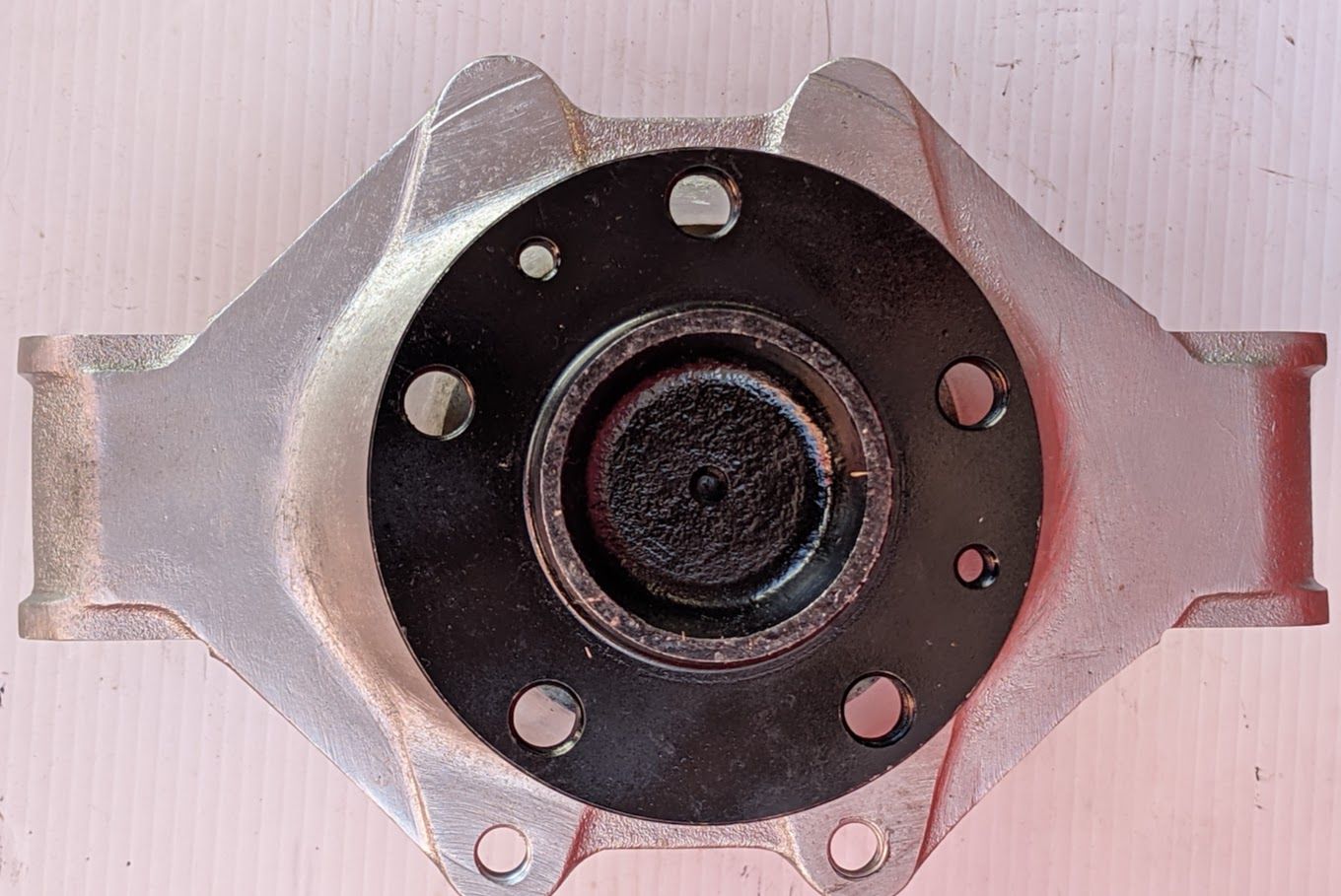 FERRARI 308 PARTS REAR SPINDLE HUB CARRIER RIGHT SIDE COMPLETE 112484