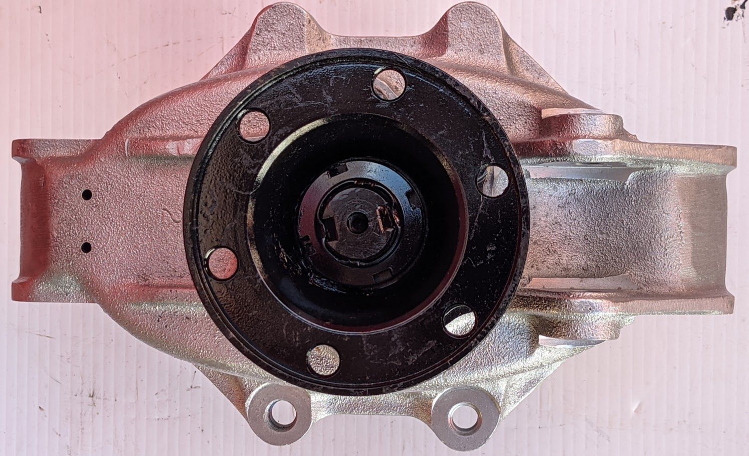 FERRARI 308 PARTS REAR SPINDLE HUB CARRIER RIGHT SIDE COMPLETE 112484