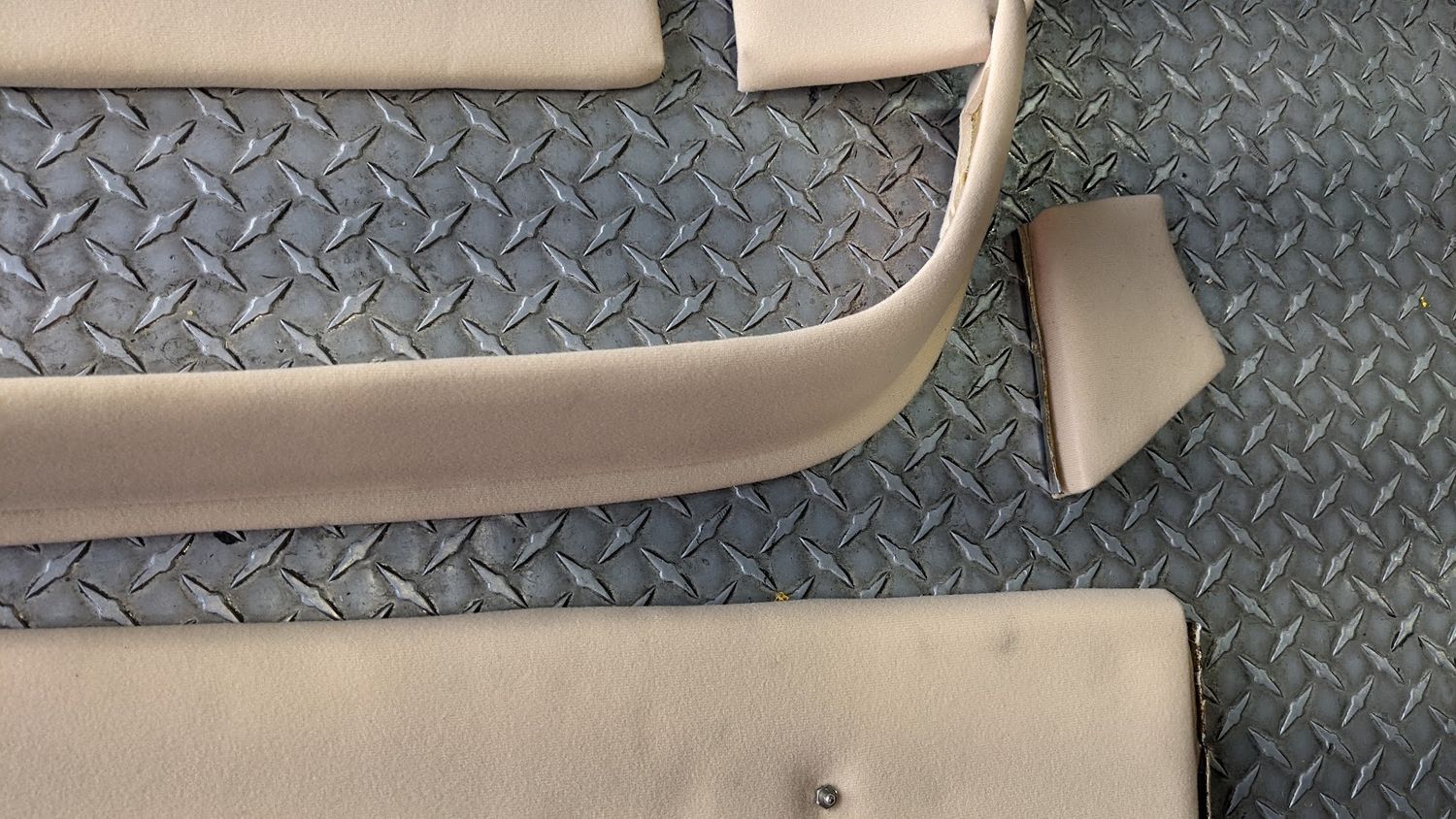 FERRARI 308 GTSi ROLL BAR INTERIOR HEADLINER AND COVERS RENEWED