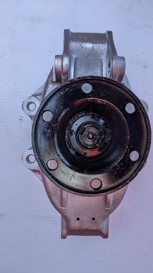 FERRARI 308 PARTS REAR SPINDLE HUB CARRIER LEFT SIDE COMPLETE 112485