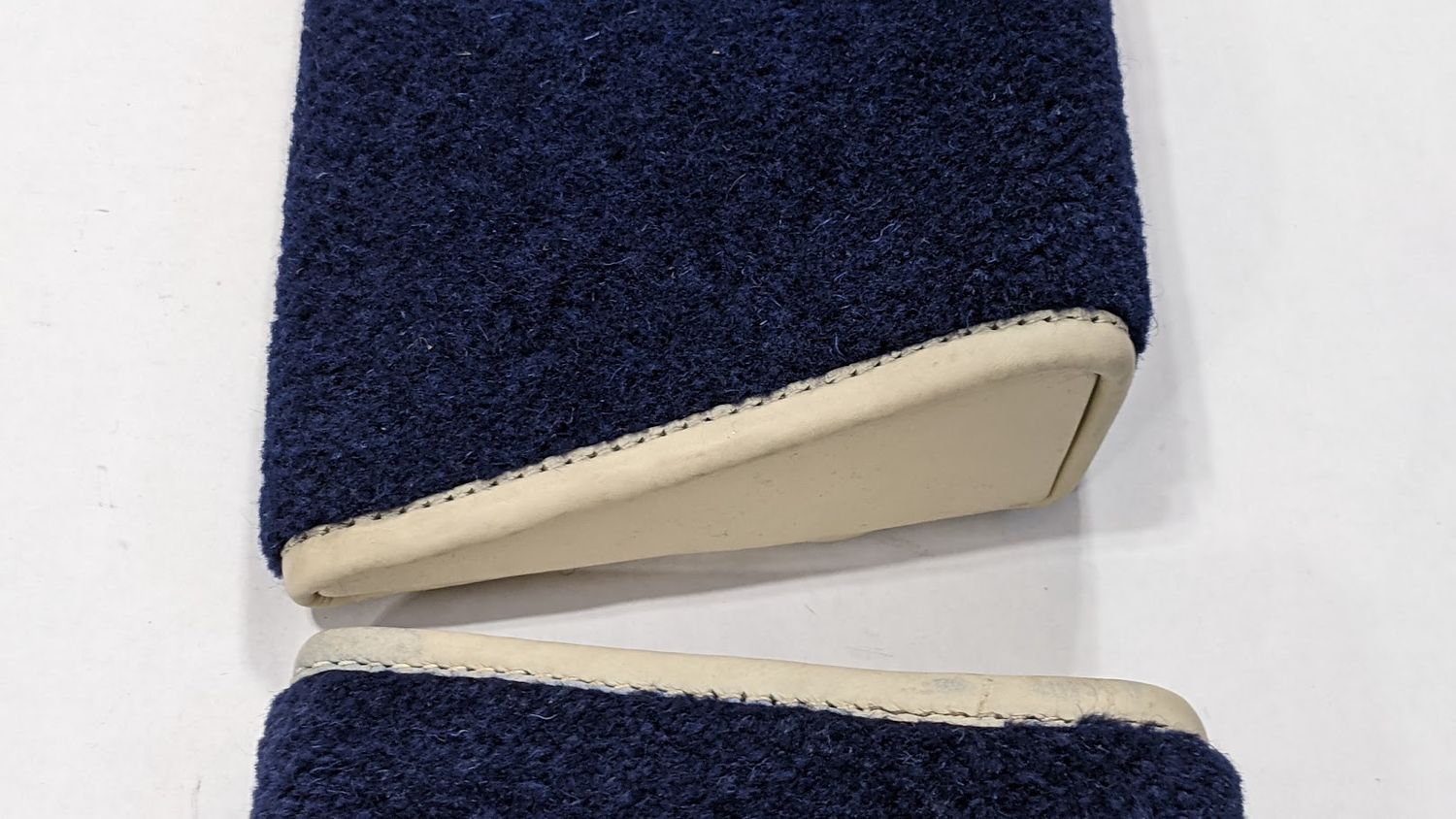 70 to 98 ROLLS ROYCE SILVER SHADOW SPUR rear foot STOOL BLUE AND MAGNOLIA