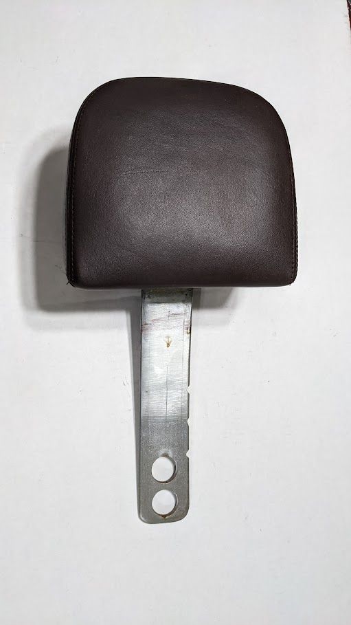 67 to 80 Rolls Royce Silver Shadow front LEFT and RIGHT seat HEADREST UB16810