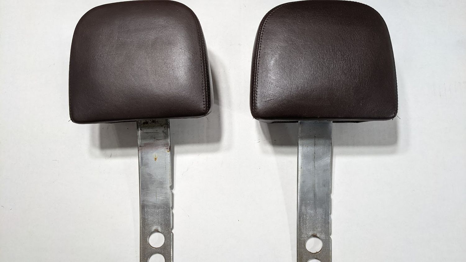 67 to 80 Rolls Royce Silver Shadow front LEFT and RIGHT seat HEADREST UB16810