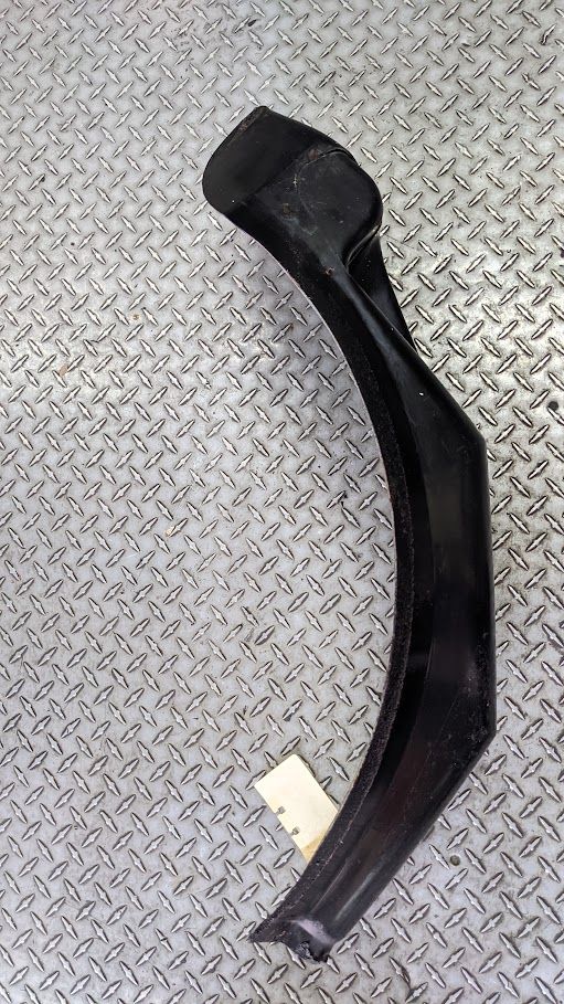 ROLLS ROYCE SILVER SPUR   UB71206	UNDERSHEET FRONT WHEELARCH REAR RH