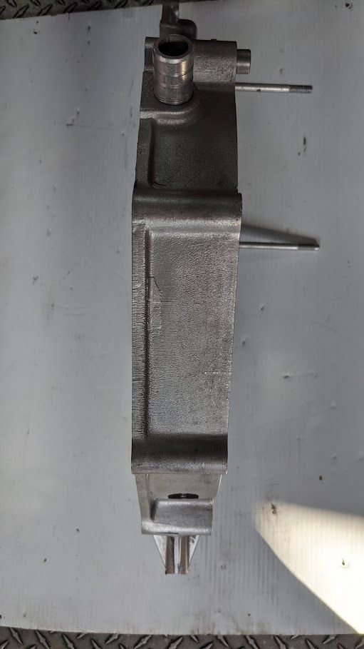 1981 FERRARI 308 GTSi  engine motor INTERMEDIANT PLATE 120951