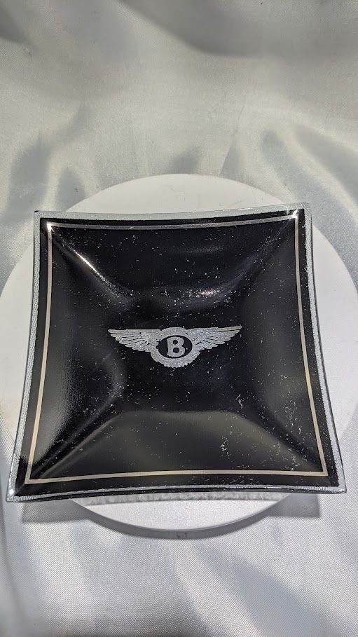VINTAGE BENTLEY GLASS PLATE WITH EMBLEM BLACK