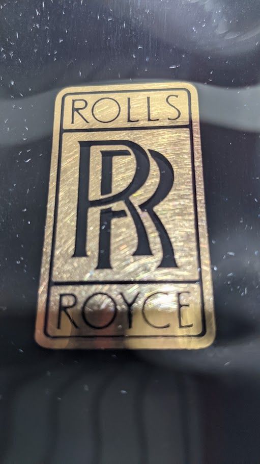 VINTAGE ROLLS ROYCE GLASS PLATE WITH EMBLEM BLACK