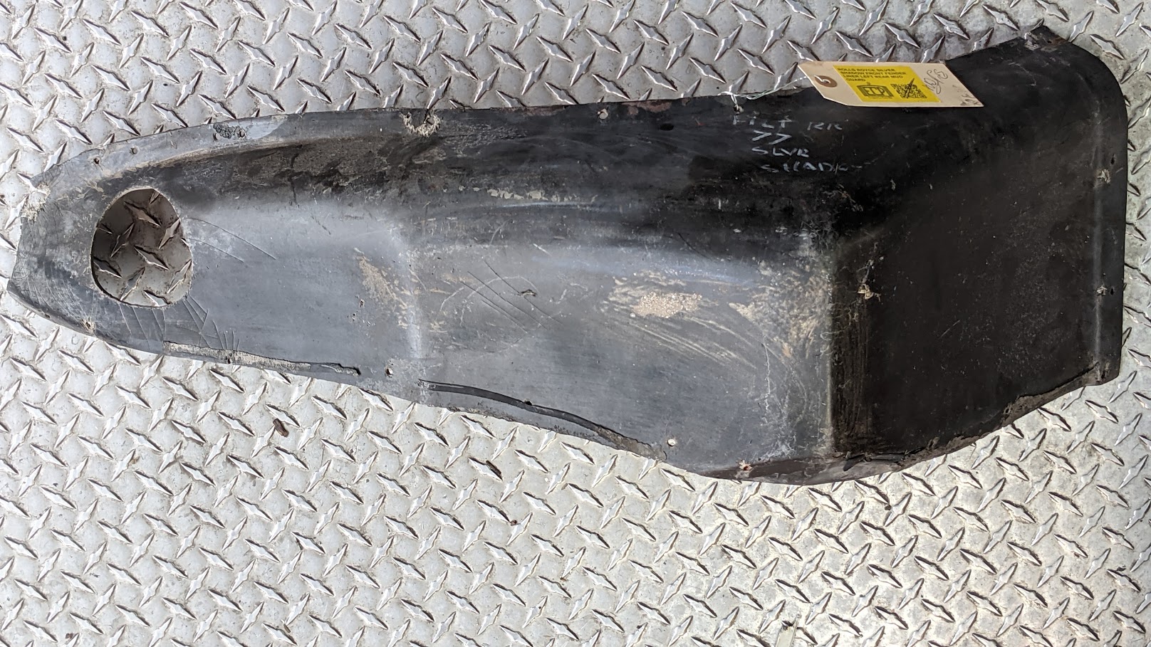ROLLS ROYCE SILVER SHADOW FRONT FENDER LINER LEFT REAR MUD GUARD UB31565 img