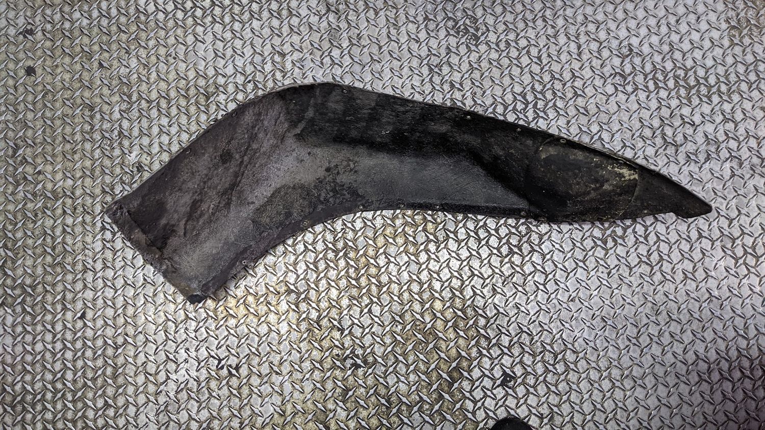 84 Rolls Royce Silver Spur right rear Front Fender Liner   Cover