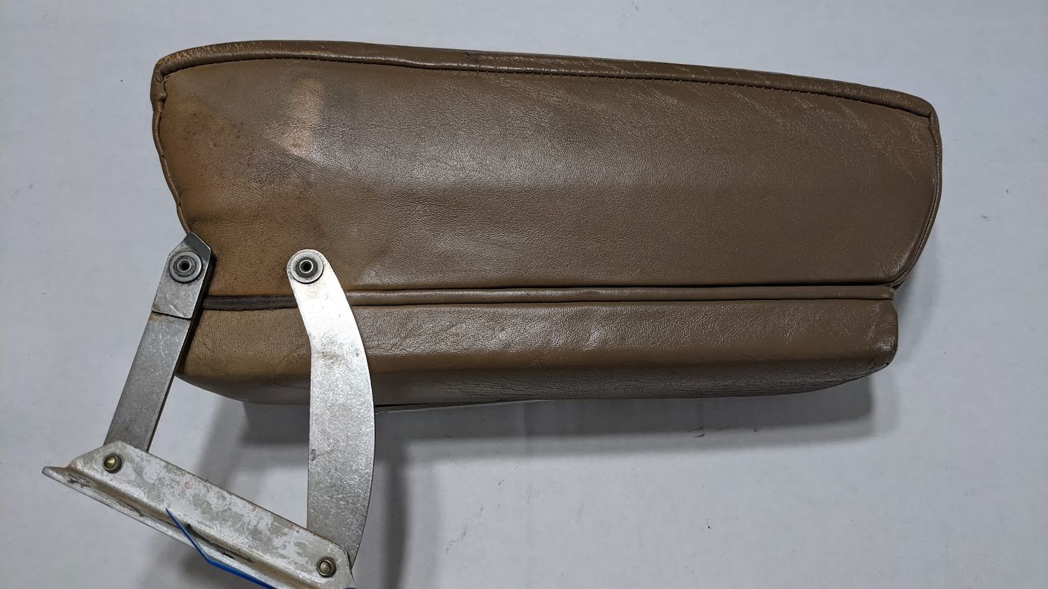 67 to 80 Rolls Royce Silver Shadow FRONT SEAT  LEFT and RIGHT ARM REST