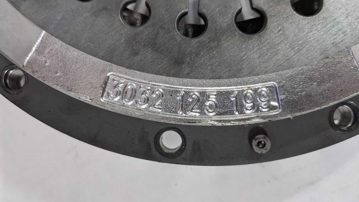 Porsche Clutch Pressure Plate - 240 mm - 96411602890 - Sachs 3082213133