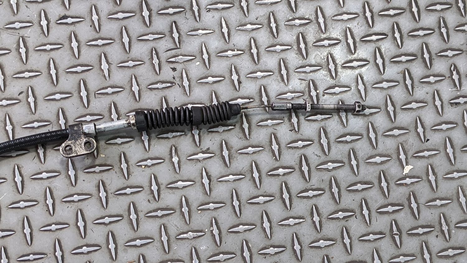 Rolls Royce Silver SHADOW Spur Emergency Parking cable REAR UG14447