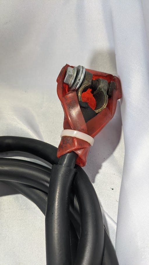 FERRARI 308 PARTS battery CABLE POSITIVE FROM BATTERY TO REAR 109588