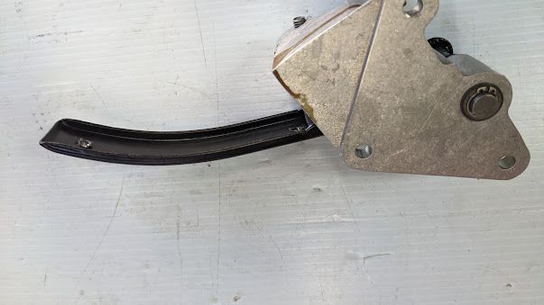 FERRARI 308 208 328 GTSi part ACCELERATOR PEDAL ASSEMBLY 105006