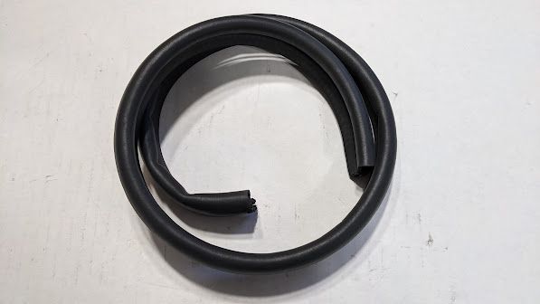 FERRARI 308 GTSi RIGHT REAR SPLASH GUARD UNDERFENDER MUD GASKET 60059904