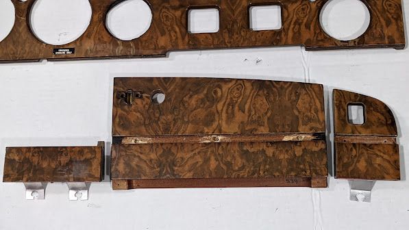 ROLLS ROYCE SILVER SPUR EARLY  DASH FACE WOOD  VENEER PRE-OWNED