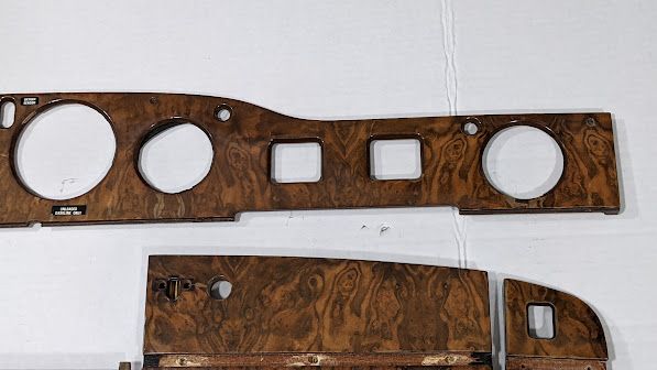ROLLS ROYCE SILVER SPUR EARLY  DASH FACE WOOD  VENEER PRE-OWNED
